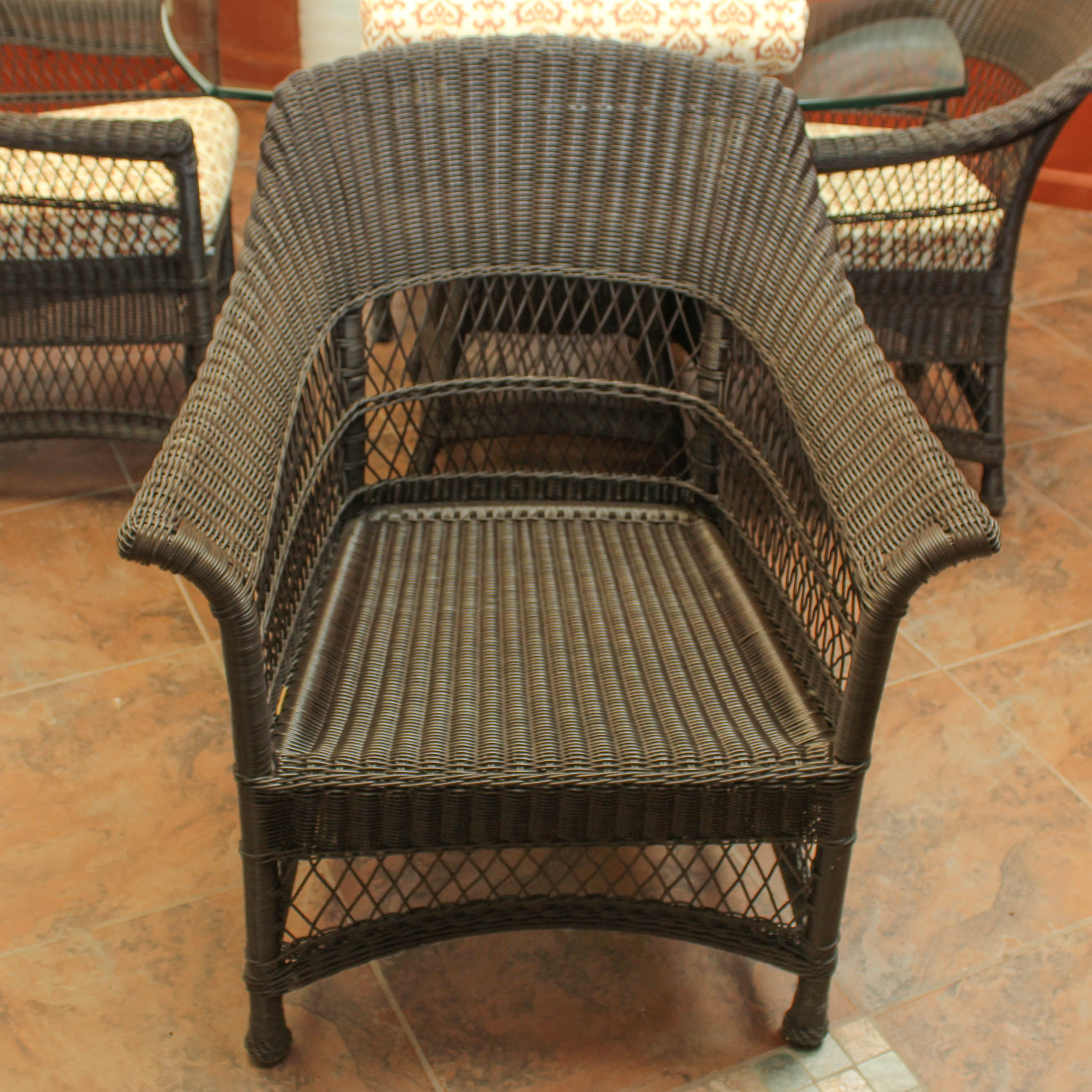 Brown Jordan Wicker Patio Table with Four Armchairs EBTH